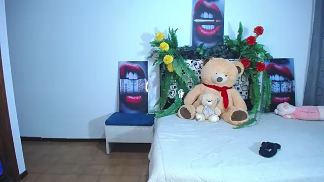 lika little0 online show from March 2026 12:01:01 AM