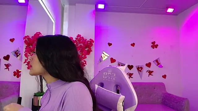 Maddie T18 online show from February 2026 11:18:01 AM