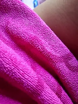 Snapshot of Brissperu18 chatting on March 2026 03:19:02 AM Brissperu18 online show from March 2026 03:19:02 AM