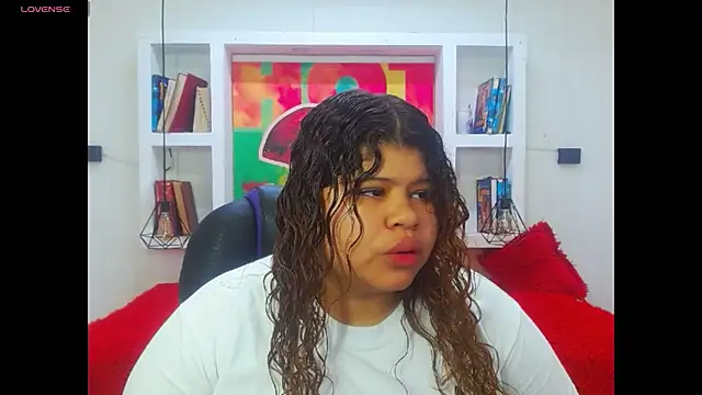 Cloe r online show from February 2026 08:01:02 PM