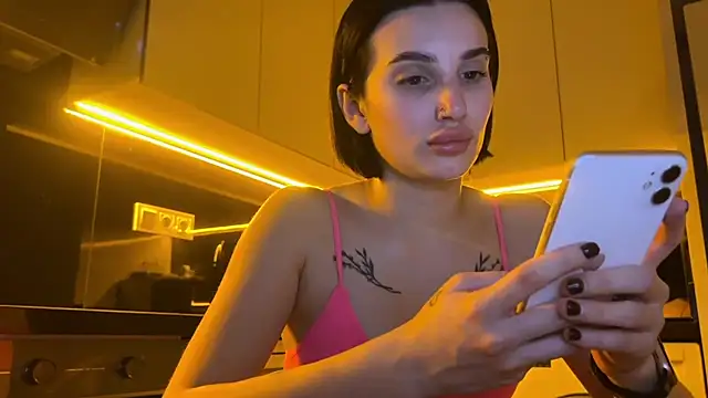 BlackFox V online show from March 2026 10:16:02 PM