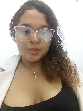 Snapshot of AdinaSkaly chatting on February 2026 07:42:02 PM AdinaSkaly online show from February 2026 07:42:02 PM