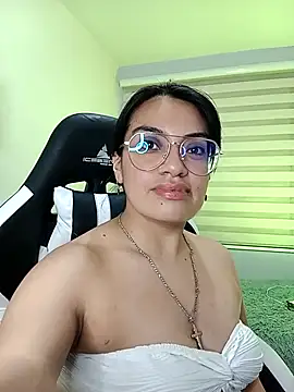 Snapshot of Arany_ chatting on March 2026 01:00:01 AM Arany online show from March 2026 01:00:01 AM