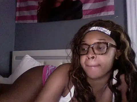 Snapshot of LuckyTonightx chatting on May 2026 05:58:02 AM LuckyTonightx online show from May 2026 05:58:02 AM