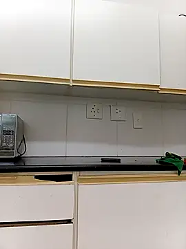 LADY-NESH online show from February 2026 08:30:01 AM