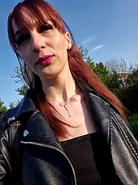 Snapshot of -BabyBella- chatting on April 2026 03:52:01 PM -BabyBella- online show from April 2026 03:52:01 PM