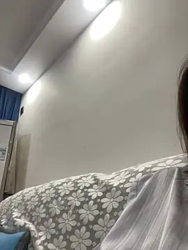 Snapshot of Youyou_12 chatting on February 2026 06:59:02 PM Youyou 12 online show from February 2026 06:59:02 PM