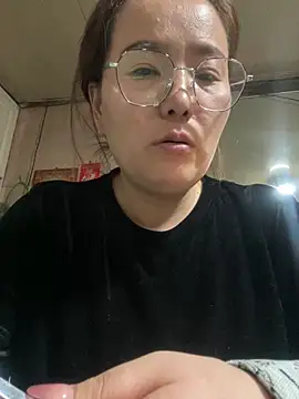 Snapshot of Youyou_12 chatting on February 2026 09:38:01 AM Youyou 12 online show from February 2026 09:38:01 AM