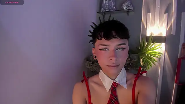 Snapshot of Camilo_X_x chatting on February 2026 12:05:02 PM Camilo X x online show from February 2026 12:05:02 PM