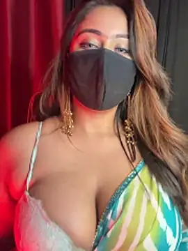 Snapshot of queen-panda chatting on April 2026 05:40:01 PM queen-panda online show from April 2026 05:40:01 PM