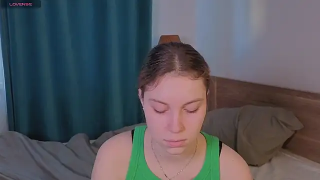 JadwigaTagliavia online show from April 2026 06:38:01 AM