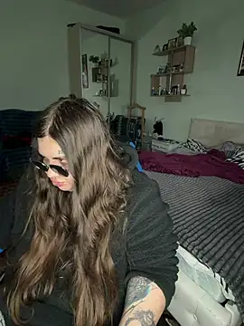 KatyaDARK online show from April 2026 03:59:02 PM