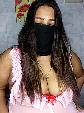 Cute G online show from March 2026 05:19:01 PM