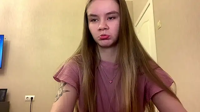 AgnesShy  online show from February 2026 07:28:02 AM