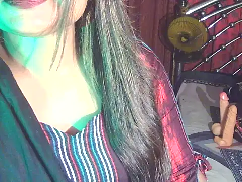 Snapshot of Nusrat_Faria chatting on May 2026 12:05:01 AM Nusrat Faria online show from May 2026 12:05:01 AM