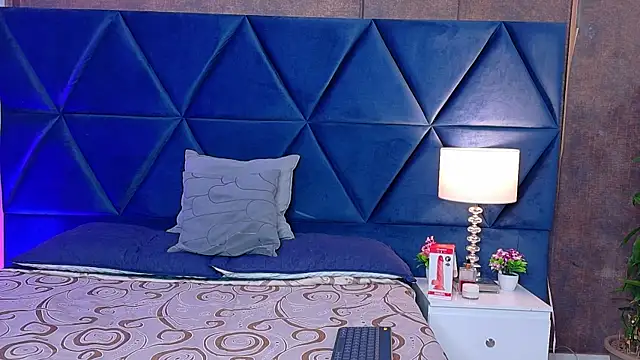 Britany Fox  online show from February 2026 02:14:01 PM