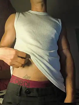 logan-31 online show from February 2026 05:46:02 AM