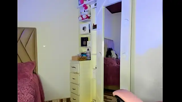  Cute gabyyy online show from March 2026 09:21:01 PM