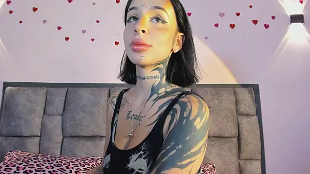 Snapshot of ROMA_STANLEY chatting on April 2026 07:56:01 PM ROMA STANLEY online show from April 2026 07:56:01 PM