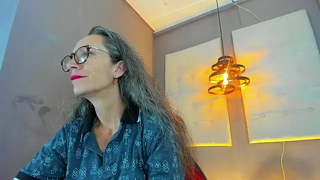 Snapshot of laurasofia45 chatting on February 2026 12:47:02 AM laurasofia45 online show from February 2026 12:47:02 AM