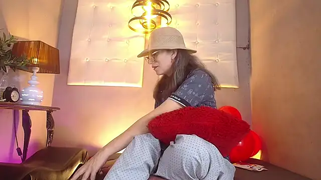 laurasofia45 online show from March 2026 01:24:02 AM