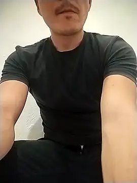 Reuss25 online show from April 2026 01:48:01 AM