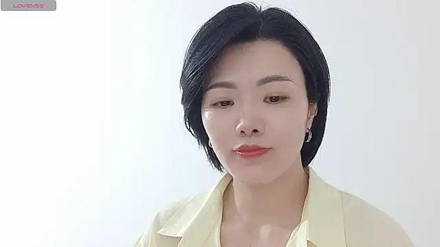 Snapshot of Nikishine chatting on June 2026 06:47:02 AM Nikishine online show from June 2026 06:47:02 AM