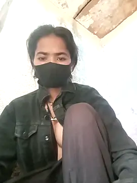 Sonali Bendre online show from March 2026 02:50:02 AM