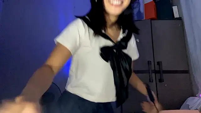 ConstancePorrini online show from February 2026 07:46:01 AM