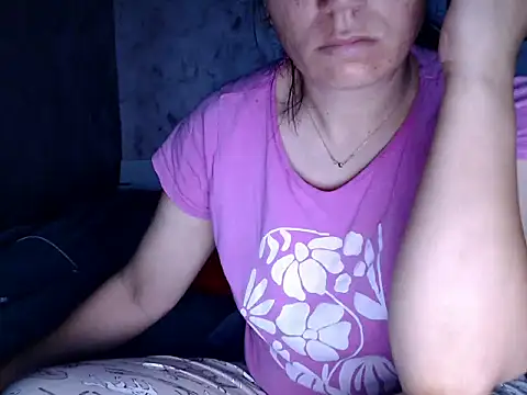 Snapshot of LorraGrey chatting on June 2026 03:13:02 AM LorraGrey online show from June 2026 03:13:02 AM
