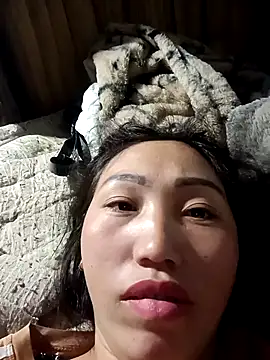 hot-luna- online show from January 2026 11:03:02 PM