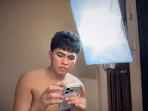 LustTitanX online show from February 2026 03:39:02 PM