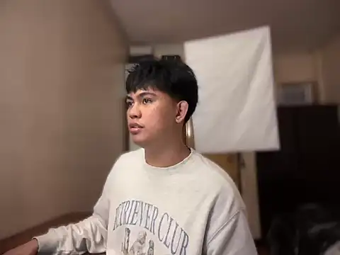 LustTitanX online show from April 2026 03:50:01 PM