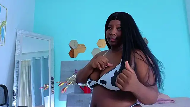 DanielaGil7 online show from February 2026 12:22:02 PM