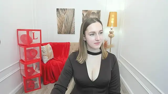 Snapshot of CaseyTerini chatting on February 2026 03:43:02 AM CaseyTerini online show from February 2026 03:43:02 AM