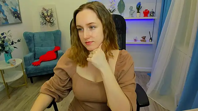 Snapshot of CaseyTerini chatting on February 2026 03:36:02 AM CaseyTerini online show from February 2026 03:36:02 AM