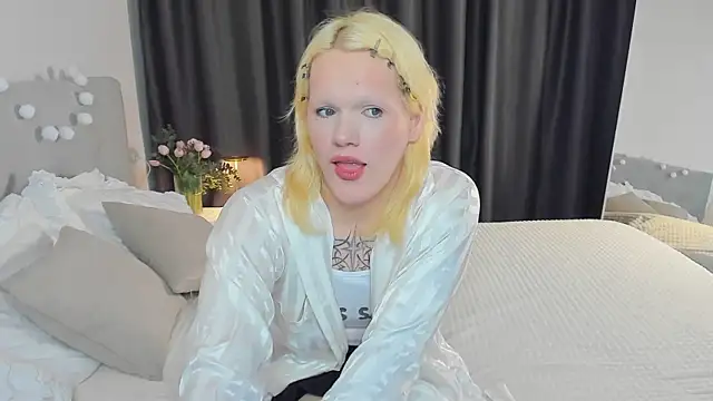 Lollita Morgan online show from February 2026 08:45:01 PM