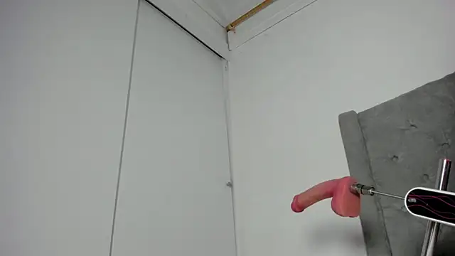 Snapshot of BianncaDiaz chatting on March 2026 12:54:02 PM BianncaDiaz online show from March 2026 12:54:02 PM