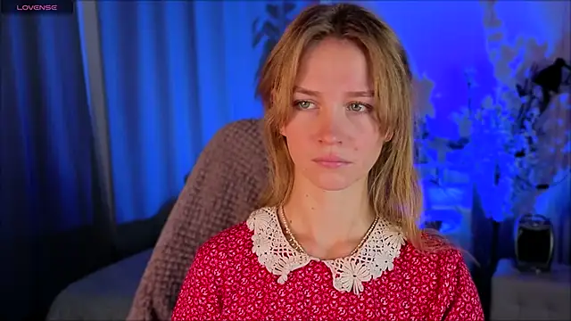 Snapshot of Crystal_Kris chatting on February 2026 05:50:02 AM Crystal Kris online show from February 2026 05:50:02 AM