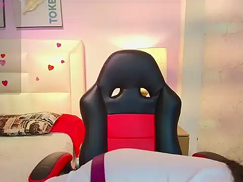 AmyTorres  online show from February 2026 07:58:02 PM