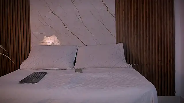 hot love story online show from April 2026 12:20:01 PM