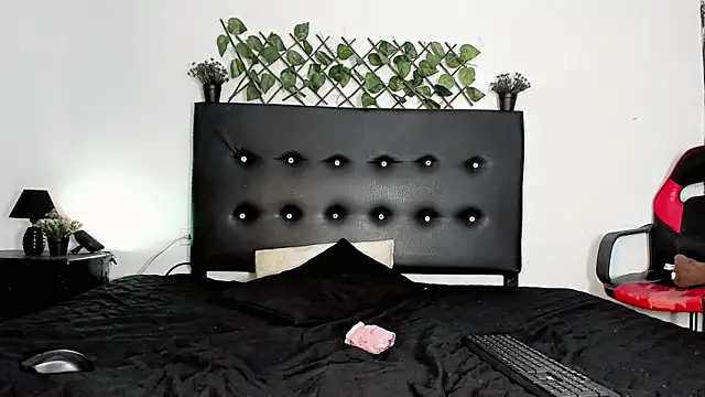 JERO TEASE S7S online show from April 2026 02:27:01 AM