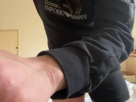 Snapshot of malcolm2334 chatting on April 2026 12:57:02 PM malcolm2334 online show from April 2026 12:57:02 PM