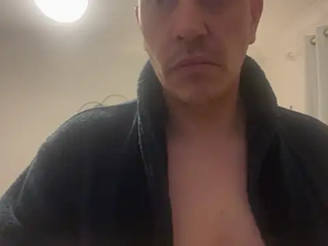 Snapshot of malcolm2334 chatting on April 2026 01:10:02 AM malcolm2334 online show from April 2026 01:10:02 AM