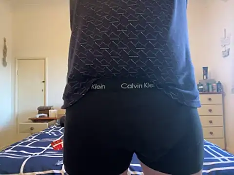 Snapshot of malcolm2334 chatting on April 2026 06:13:02 PM malcolm2334 online show from April 2026 06:13:02 PM