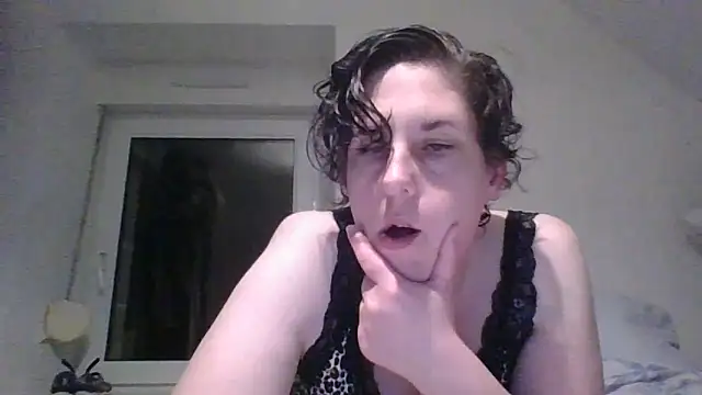 Snapshot of OIseauNoir88 chatting on March 2026 07:59:01 PM OIseauNoir88 online show from March 2026 07:59:01 PM