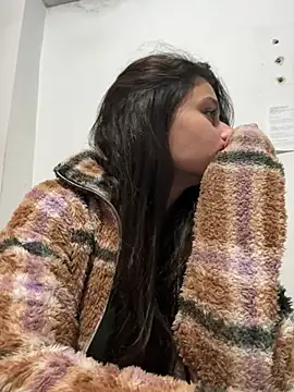 madison90 online show from April 2026 12:55:02 AM