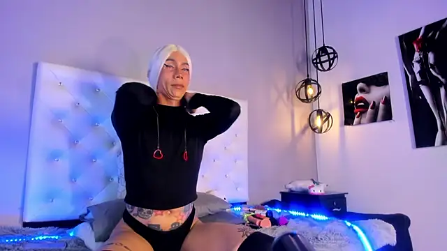 Rose peterson  online show from February 2026 03:21:02 AM