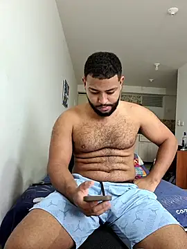 Snapshot of KLEYTON33 chatting on February 2026 01:29:02 PM KLEYTON33 online show from February 2026 01:29:02 PM