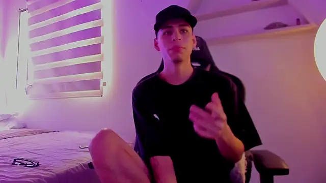 juan posada online show from February 2026 02:57:01 PM